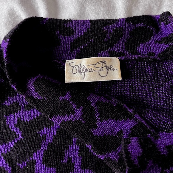 Punky purple leopard sweater - medium - 1980s sweater - alt sweater - Picture 2 of 2